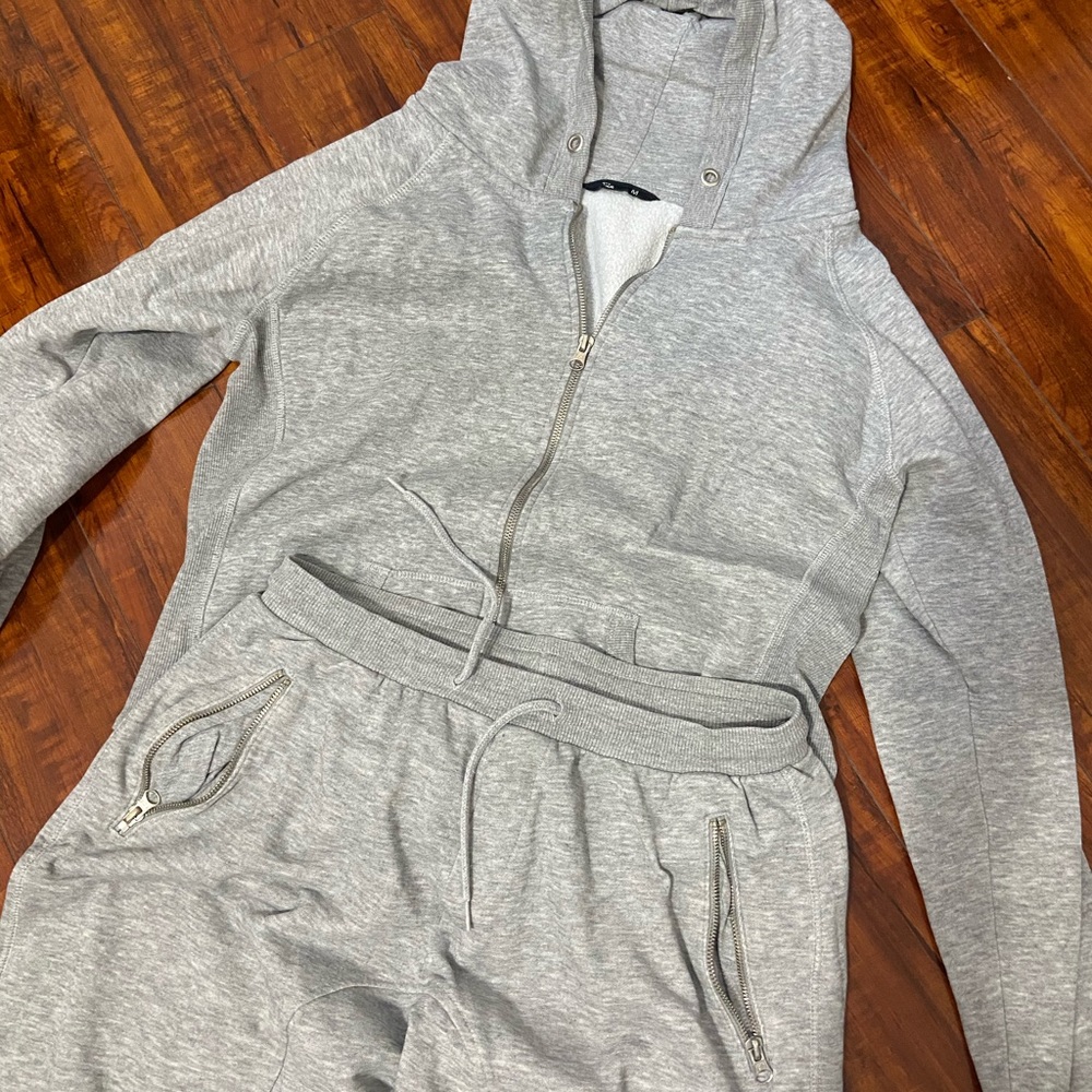 Jay Jays comfortable sweatsuit set